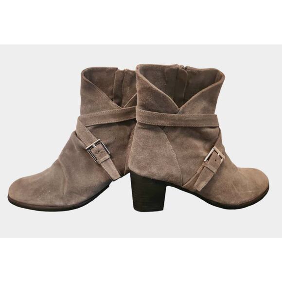 Matisse Gray Suede HARPER Ankle Booties Boot Side Zip Buckle 2.75 Heel Size 10M - Picture 4 of 8